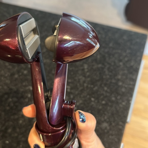 Infiniti Pro by Conair Secret Wave hair iron - Picture 7 of 7